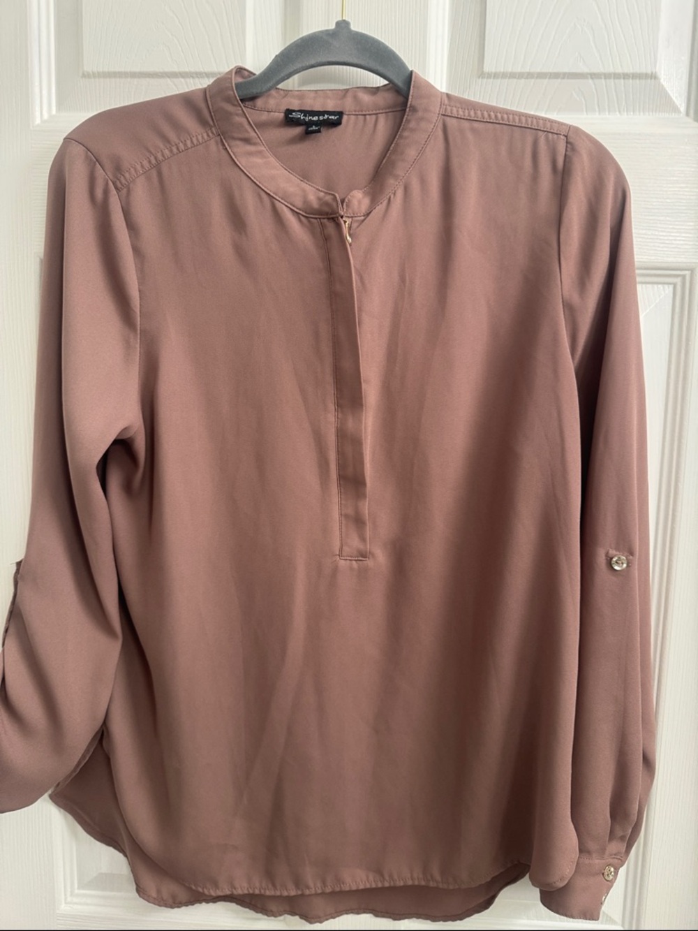 Shinestar Dusty Rose Long-Sleeve Split-Neck Blouse